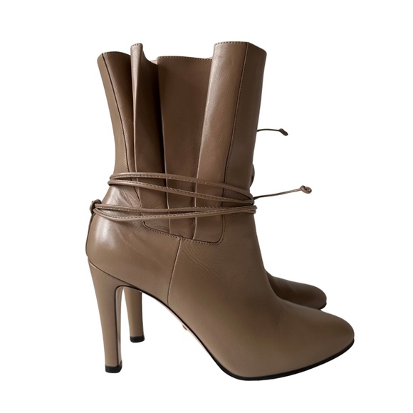 Gucci Nude Leather Ankle Boots - Picture 3 of 9